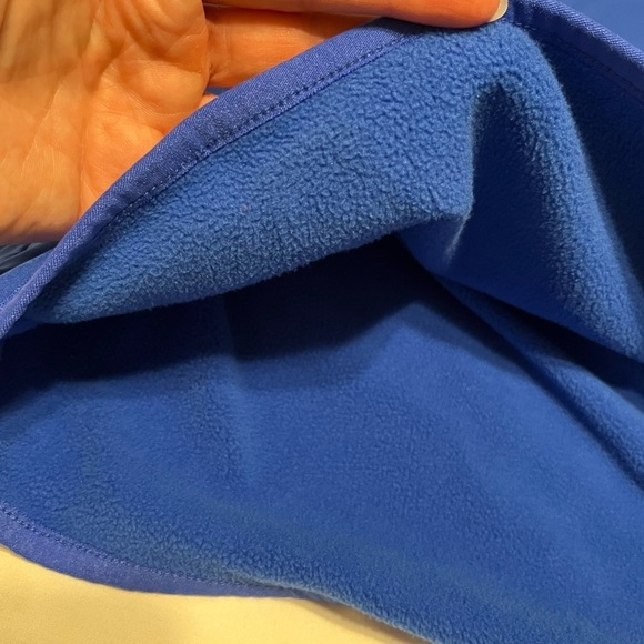 Gap Recycled Fleece-Lined Half-Zip Track Jacket - Picture 14 of 14